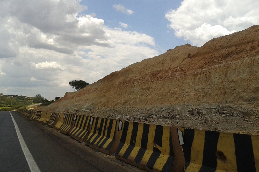 Concessionária garante que obras serão retomadas com ritmo normal (Foto: Laila Braghero/O Semanário)